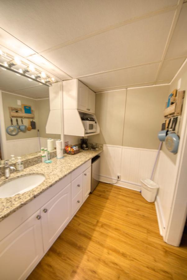 Waterway View Studio 2 W/ Pool, 1 Mile To Wrightsville Beach Wilmington Exterior foto